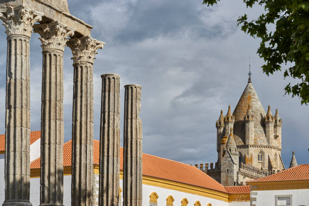 Évora – Roman Temple & cathedral