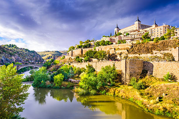 Toledo alcazar and tagus river 2